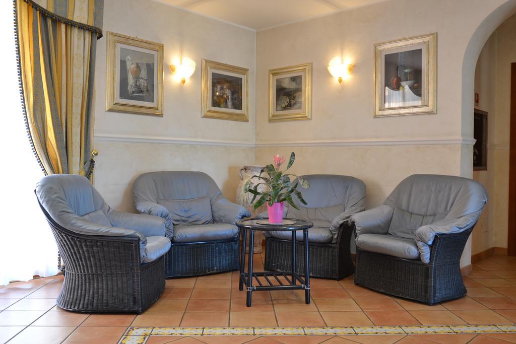 Villa Luigi Hotel & Restaurant Nuova Gestione Villa Rosa Di Martinsicuro Zewnętrze zdjęcie