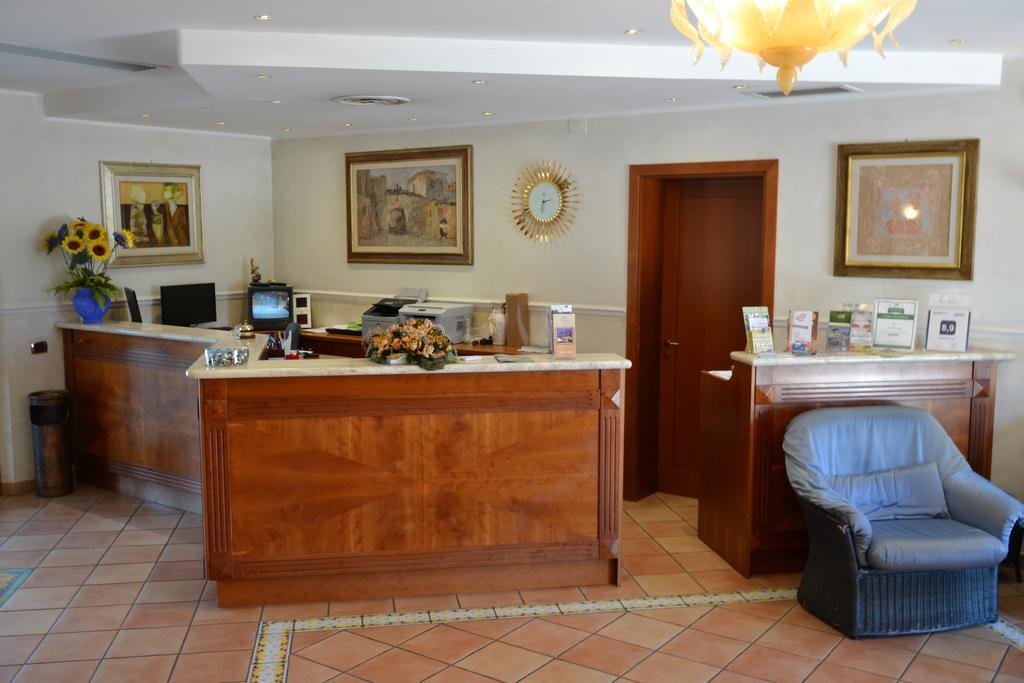 Villa Luigi Hotel & Restaurant Nuova Gestione Villa Rosa Di Martinsicuro Zewnętrze zdjęcie
