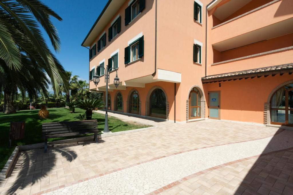 Villa Luigi Hotel & Restaurant Nuova Gestione Villa Rosa Di Martinsicuro Zewnętrze zdjęcie