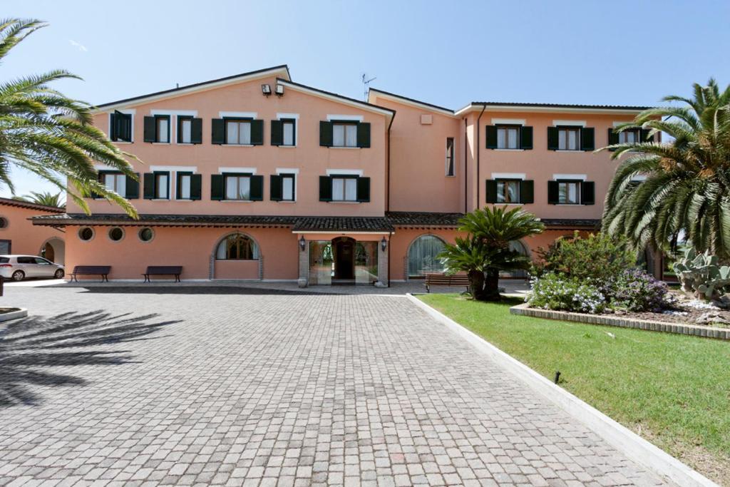 Villa Luigi Hotel & Restaurant Nuova Gestione Villa Rosa Di Martinsicuro Zewnętrze zdjęcie