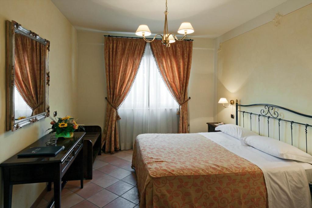 Villa Luigi Hotel & Restaurant Nuova Gestione Villa Rosa Di Martinsicuro Pokój zdjęcie