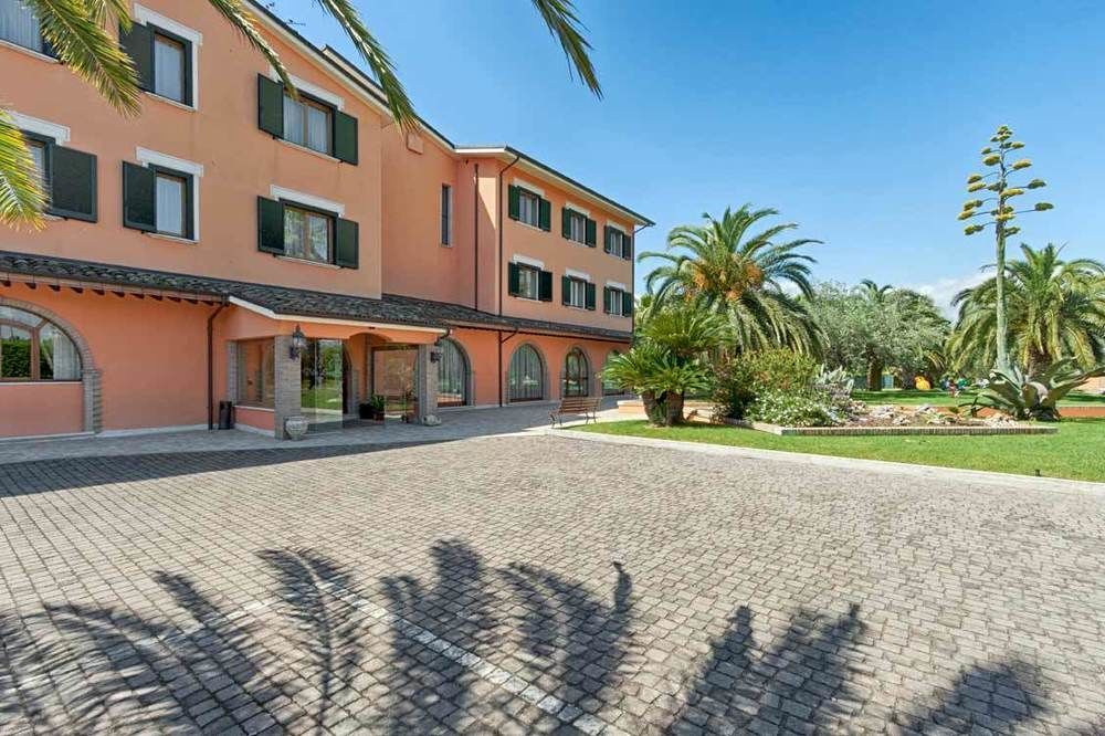 Villa Luigi Hotel & Restaurant Nuova Gestione Villa Rosa Di Martinsicuro Zewnętrze zdjęcie