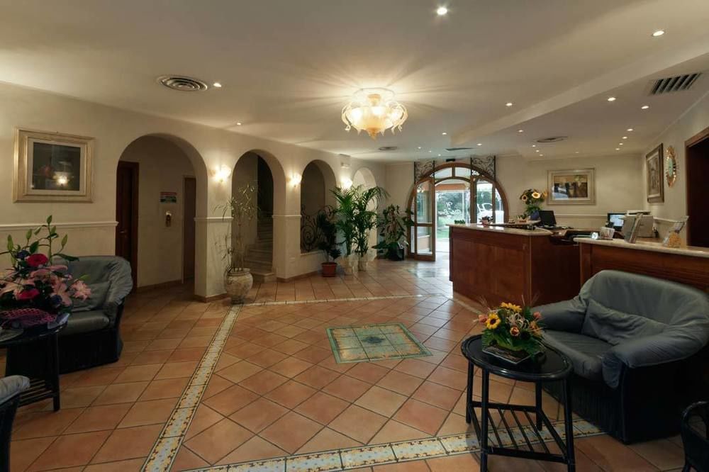 Villa Luigi Hotel & Restaurant Nuova Gestione Villa Rosa Di Martinsicuro Zewnętrze zdjęcie