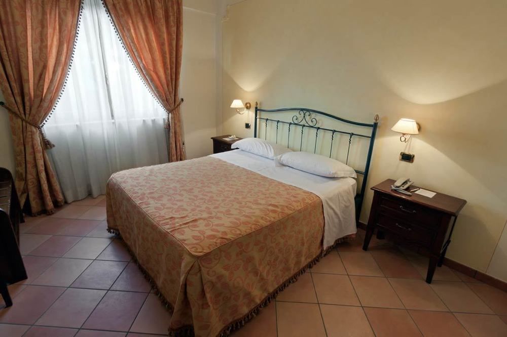 Villa Luigi Hotel & Restaurant Nuova Gestione Villa Rosa Di Martinsicuro Zewnętrze zdjęcie