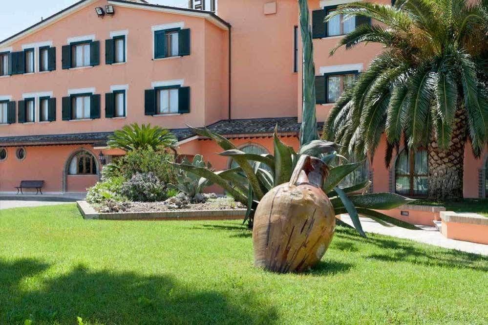 Villa Luigi Hotel & Restaurant Nuova Gestione Villa Rosa Di Martinsicuro Zewnętrze zdjęcie