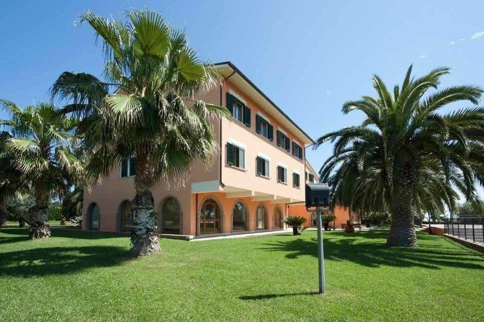 Villa Luigi Hotel & Restaurant Nuova Gestione Villa Rosa Di Martinsicuro Zewnętrze zdjęcie