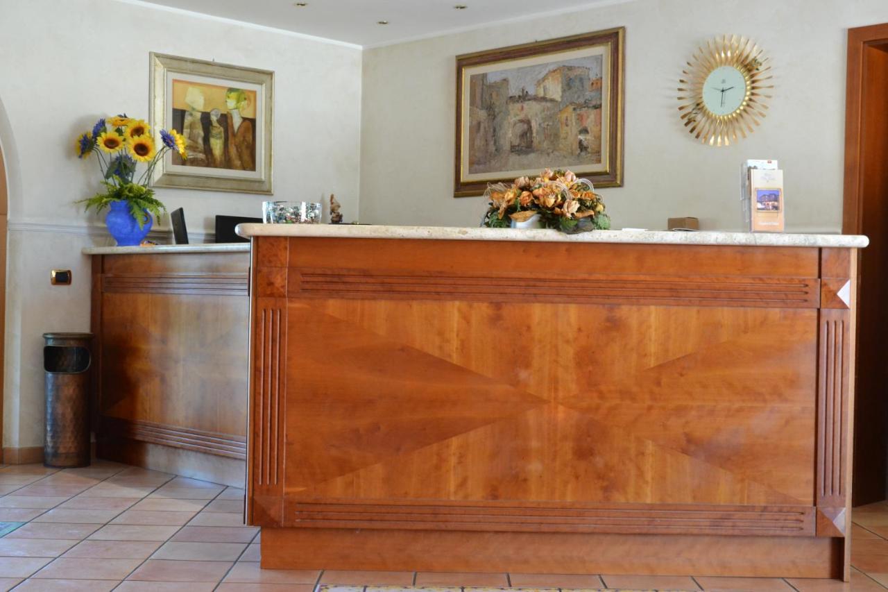 Villa Luigi Hotel & Restaurant Nuova Gestione Villa Rosa Di Martinsicuro Zewnętrze zdjęcie